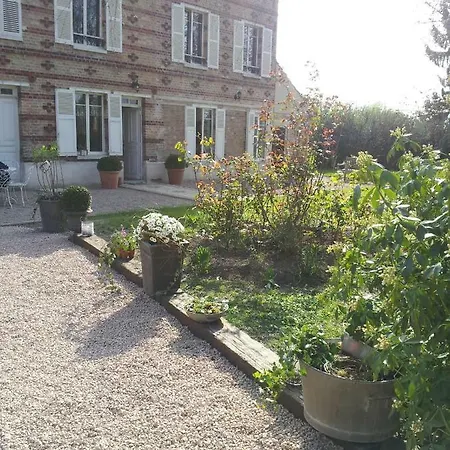 Nyaraló Le Clos Du Chateau Les Andelys